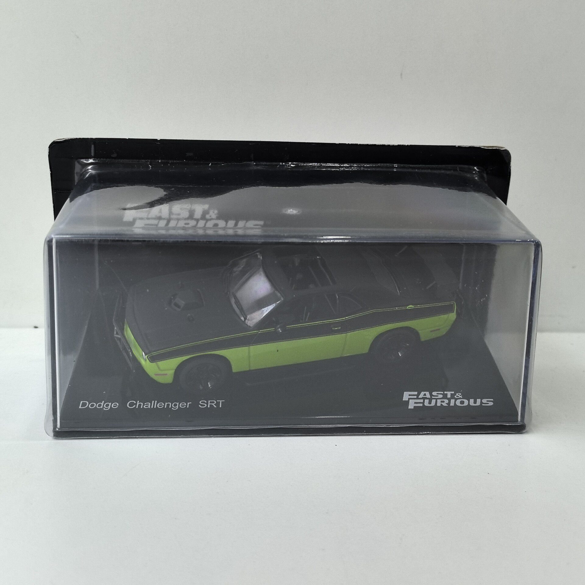 Diecast IXO 1/43 Scale DOGGE C - Movies 评论和价格